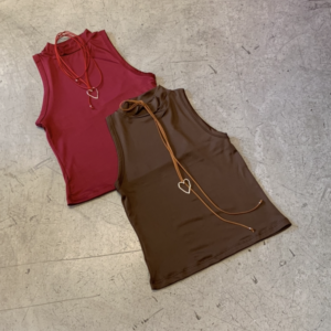 Top lycra con cuello