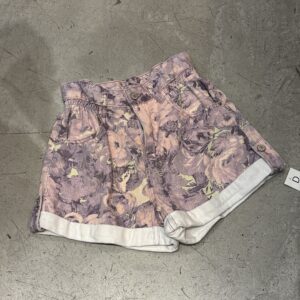 Short denim