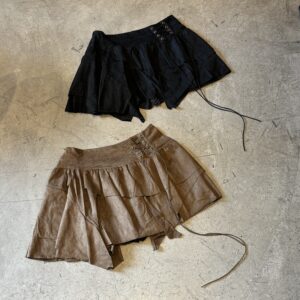Mini short gamuza