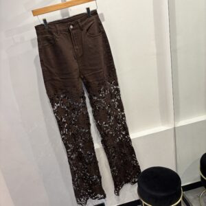 Denim con encaje